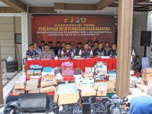 Polisi Bongkar Laboratorium Narkoba di Bandung, Tiga Tersangka Ditangkap