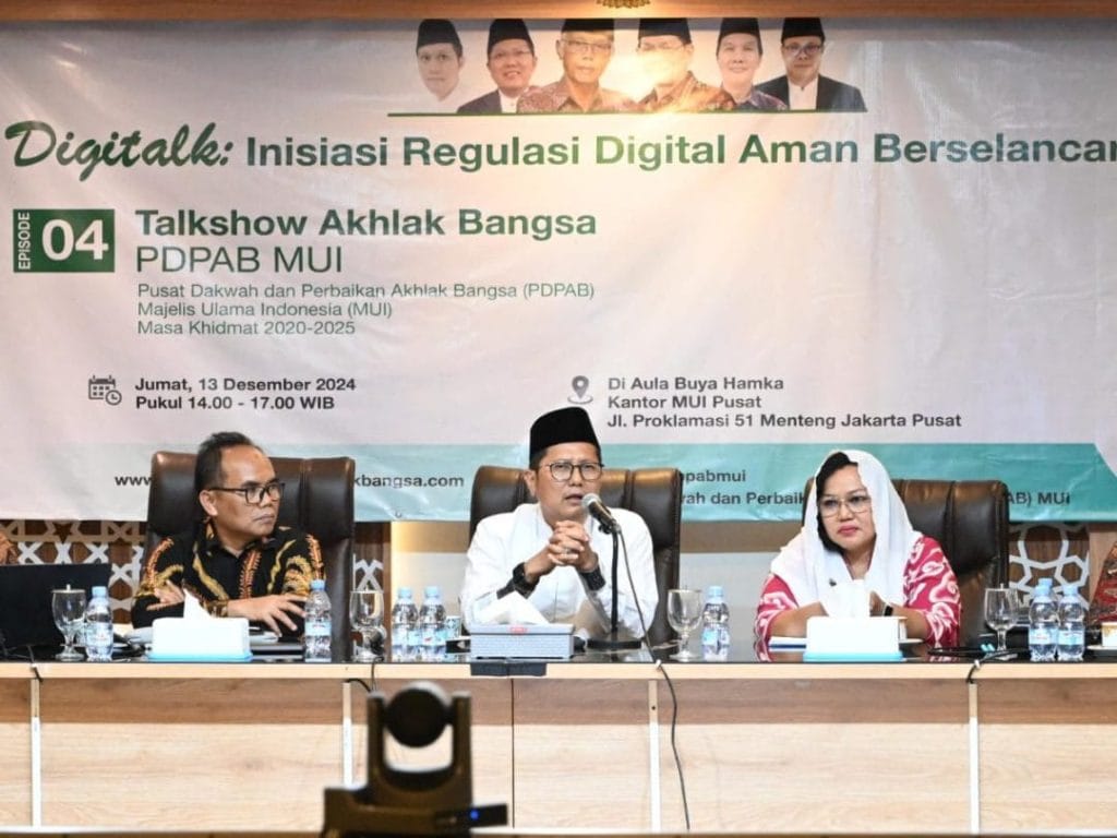 MUI Dukung Wacana Pembatasan Usia Pengguna Media Sosial
