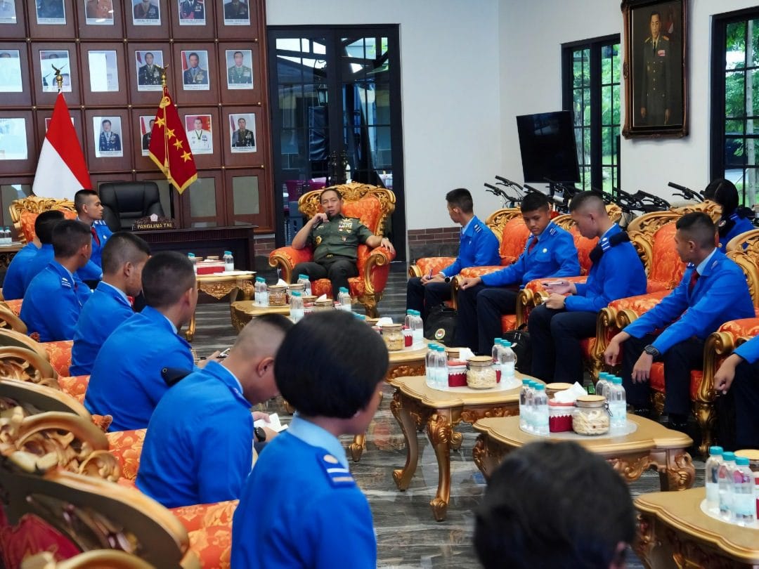 Panglima TNI Terima Audiensi Siswa SMA Taruna Nusantara