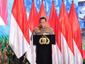 Kapolri Instruksikan Seluruh Pejabat Polri Aktif di Media Sosial