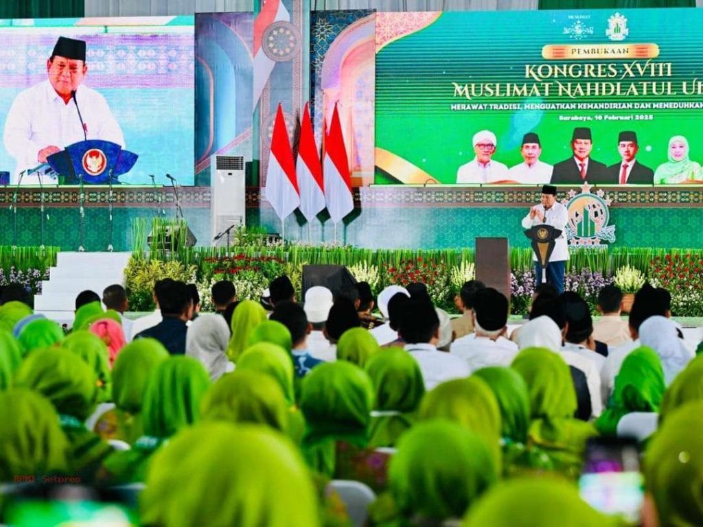 Presiden Prabowo Resmi Buka Kongres Ke-XVIII Muslimat NU di Surabaya