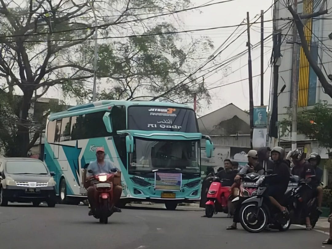 Polisi Akan Tindak Tegas Sopir Bus yang Nekat Gunakan Klakson Basuri