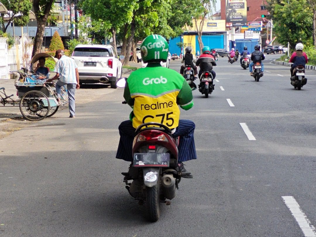 Terkait Tuntutan THR Ojol, Grab Buka Suara