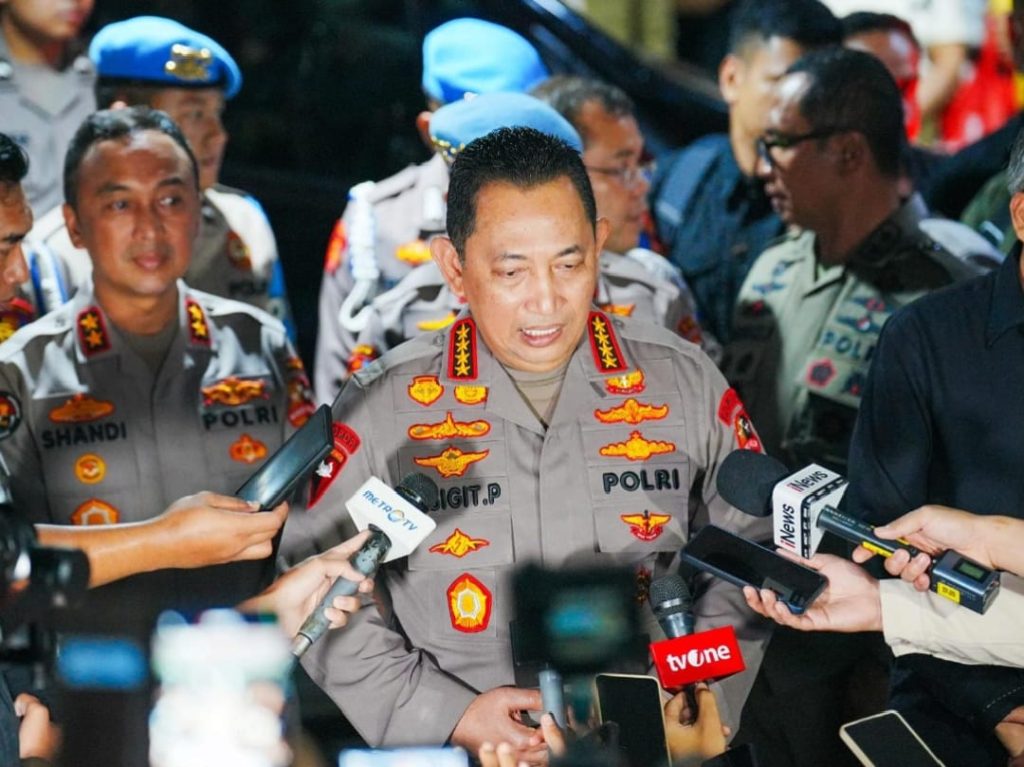 Kapolri Naikkan Pangkat Tiga Polisi Yang Gugur Ditembak di Way Kanan