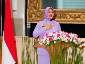 Ketua Dharma Pertiwi Buka Apel Bersama Wanita TNI 2025 di Mabes TNI
