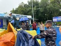 TNI Gagalkan Penyelundupan 167 Karung Pakaian Bekas Ilegal di Kalimantan Tengah