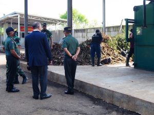 Panglima TNI Tinjau Operasional Mesin Pengolah Sampah Motah