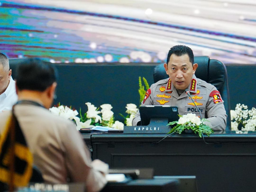 Kapolri Imbau Masyarakat Manfaatkan Hotline 110 untuk Kelancaran Mudik Lebaran
