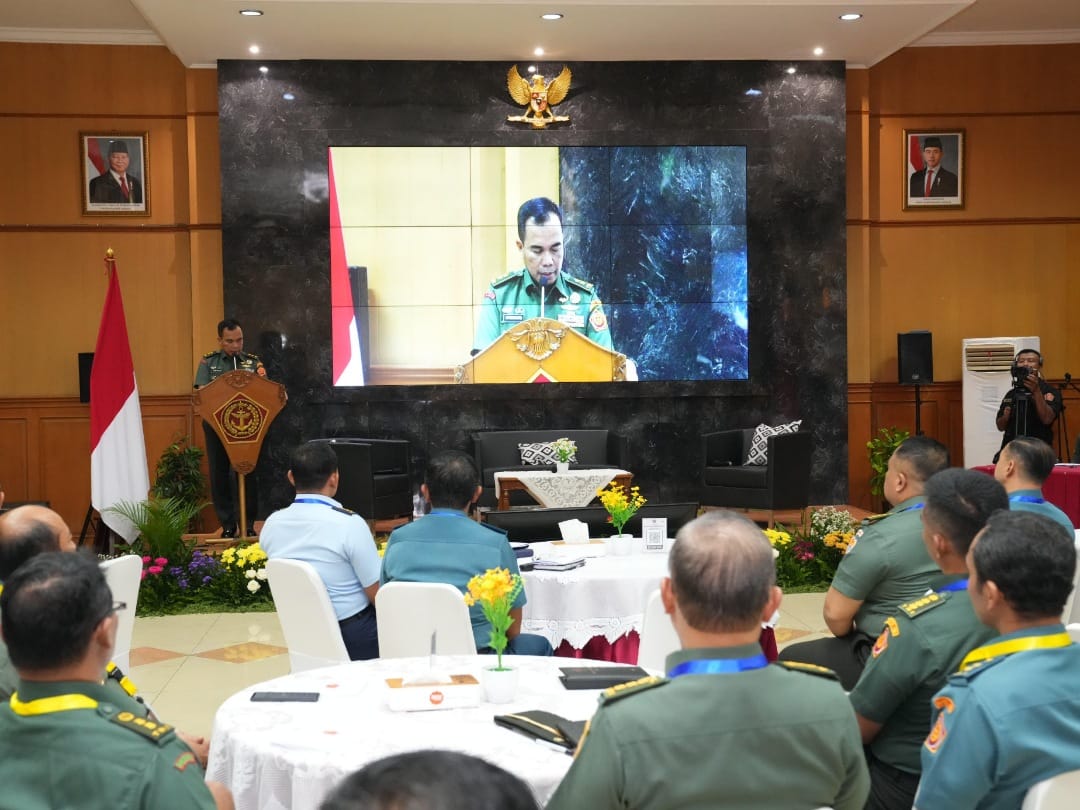 Rakornispen TNI 2025 Dibuka, Kapuspen TNI Tekankan Pentingnya Pengelolaan Informasi Akurat