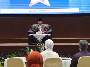 Menag Ingatkan Bahaya Gratifikasi dalam Peringatan Nuzulul Qur’an di BMKG