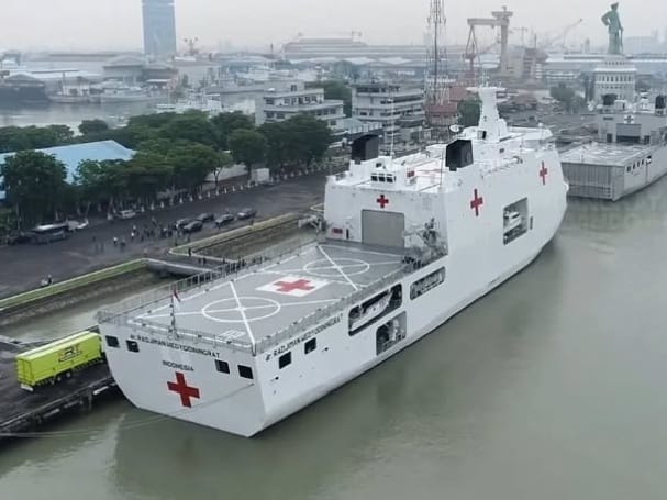 TNI AL Siapkan KRI Radjiman Wedyodingrat-992 Bantu Korban Gempa Myanmar dan Thailand