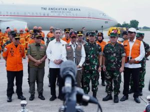 Kepala BNPB Lepas Bantuan Kemanusiaan ke Myanmar Dengan Dua Pesawat