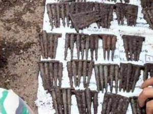 Ratusan Amunisi dan Granat Ditemukan di Huntara Pengungsi Erupsi Gunung Lewotobi