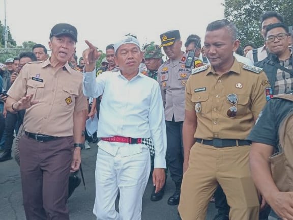 Kunjungi Batutulis Bogor, Dedi Mulyadi Akan Relokasi Warga dan Bangun Akses Jalan Baru