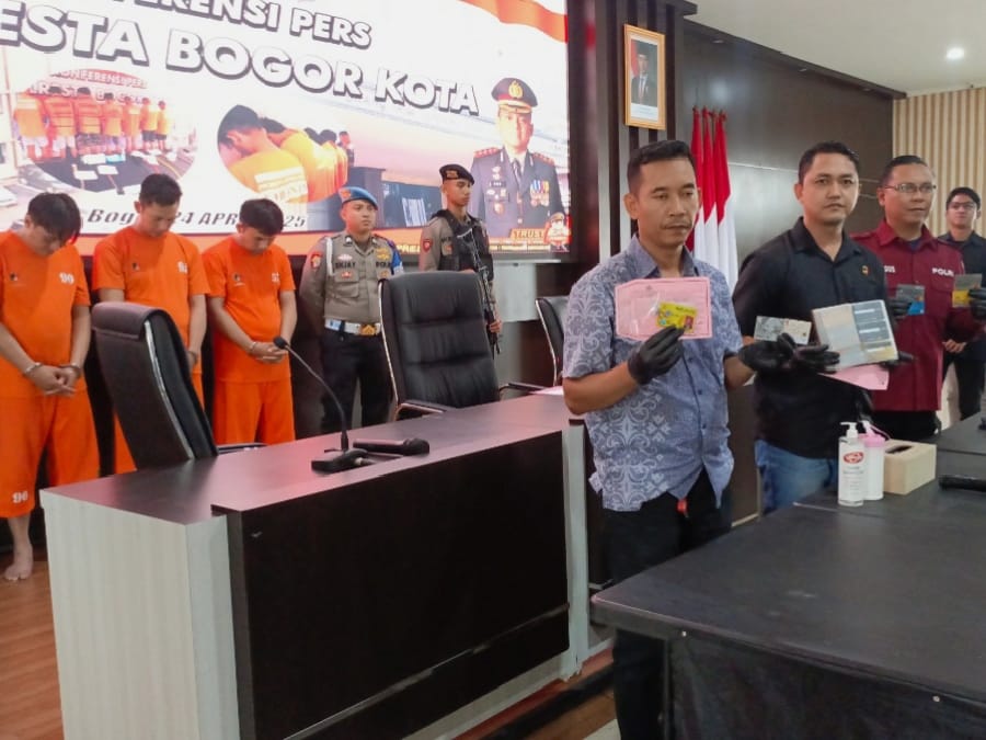 Polresta Bogor Kota Ungkap Kasus Penipuan Berkedok Turis Asing, Satu Pelaku Masih Buron