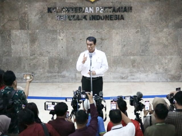 Bulog Serap 1,3 Juta Ton Beras dalam Sebulan, Mentan: Stok Beras Tertinggi Selama 23 Tahun