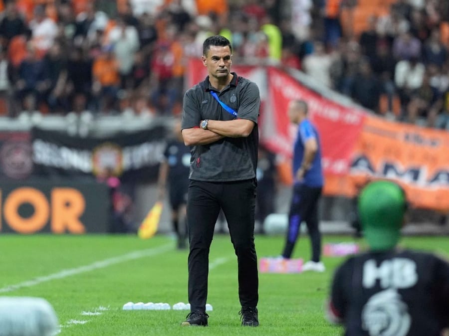Persija Jakarta Resmi Berpisah dengan Carlos Pena, Ricky Nelson Jadi Caretaker
