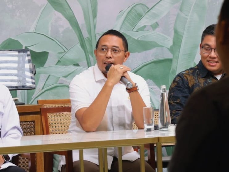 Soal Mahasiswi Pembuat Meme Prabowo-Jokowi, Hasan Nasbi: Sebaiknya Dibina, Bukan Dihukum