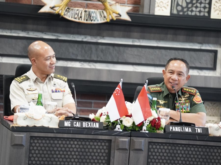 Panglima TNI Terima Kunjungan Kasad Singapura, Perkuat Sinergi Pertahanan Regional