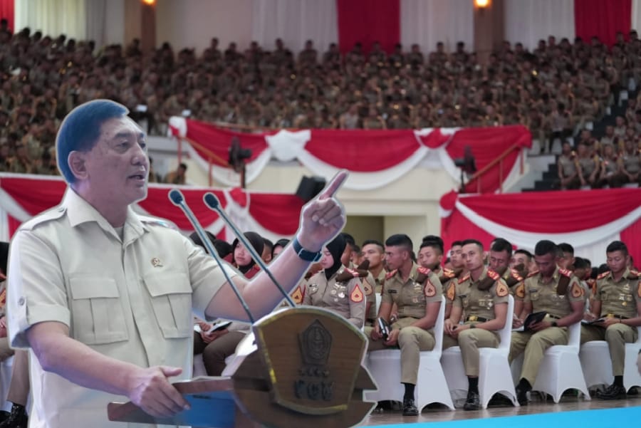 Menhan Sjafrie Beri Pembekalan 2.000 Capaja TNI-Polri: Tekankan Integritas dan Patriotisme
