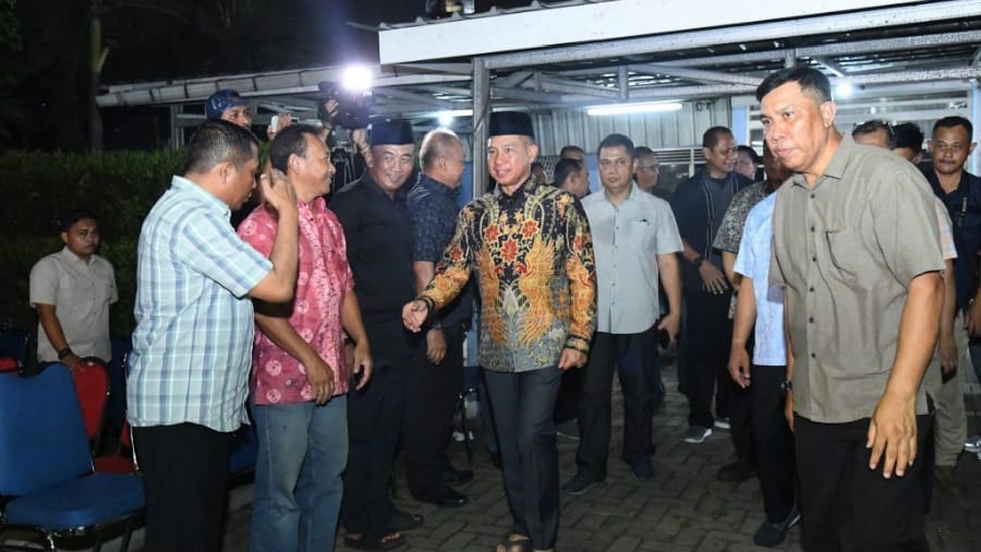 Panglima TNI Jenderal Agus Subiyanto Melayat ke Rumah Duka Marsma TNI Fajar Adriyanto