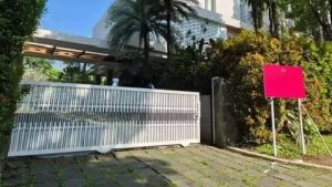 Kejagung Sita Rumah Mewah dan Tanah Milik Riza Chalid di Bogor