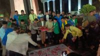Pemuda Lintas Iman Gelar Doa Bersama dan Tabur Bunga di Tugu Kujang Bogor
