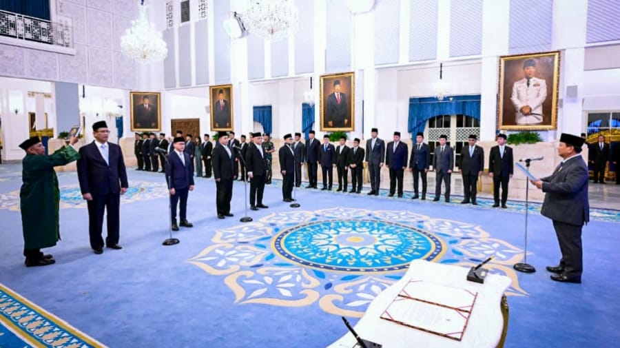 Presiden Prabowo Lantik Empat Menteri dan Satu Wakil Menteri Kabinet Merah Putih