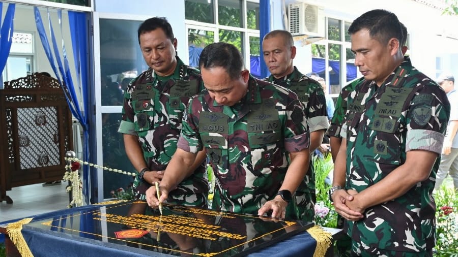 Resmikan 339 SPPG di Karanganyar, Ini Pesan Panglima TNI Agus Subiyanto