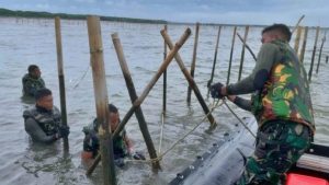 Kejari Tangerang Tahan Kades Kohod dan Tiga Tersangka Lainnya Terkait Suap Pagar Laut