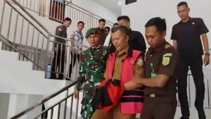 Kadis dan Kabid DLH Tulangbawang Barat Ditahan Terkait Dugaan Korupsi Rp1,3 Miliar