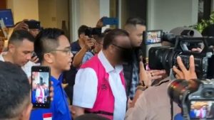 Kejati NTT Tahan Mantan Wali Kota Kupang Jonas Salean Atas  Dugaan Korupsi Aset Tanah