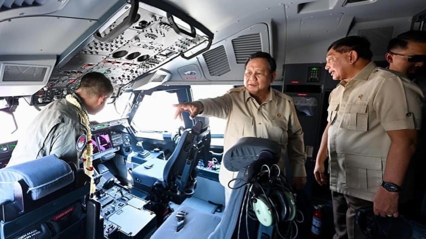 Presiden Prabowo Serahkan Pesawat Airbus A400M untuk Perkuat Alutsista Udara TNI