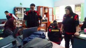 Kejari Fakfak Geledah Kantor Disdikpora, Selidiki Dugaan Korupsi Dana Beasiswa Rp420 Juta