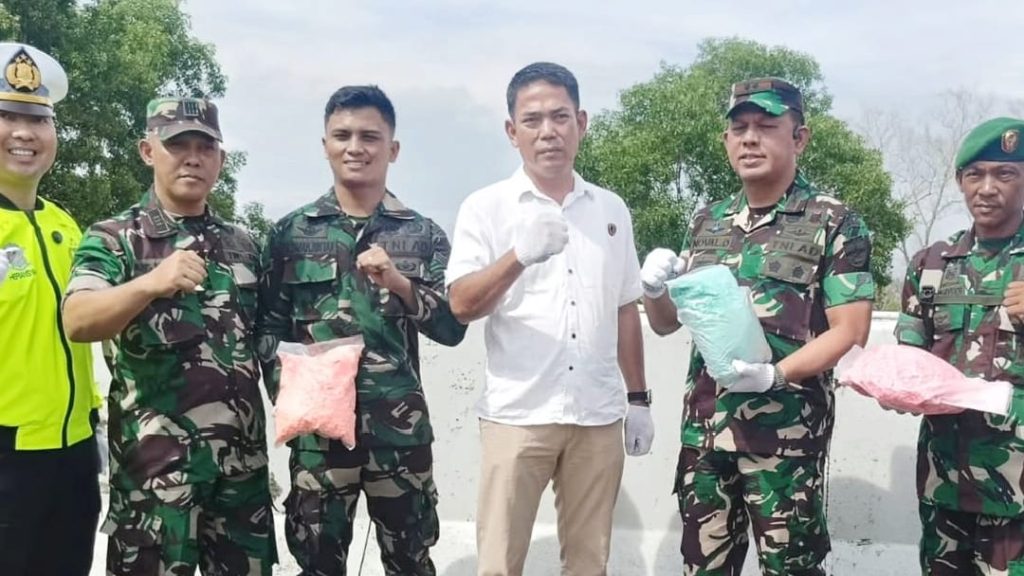TNI Amankan Puluhan Ribu Ekstasi di Mobil Kecelakaan di Tol Bakter KM 136 Lampung