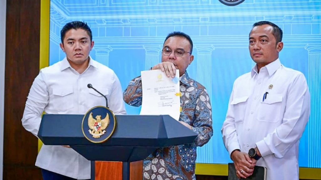 Presiden Prabowo Rehabilitasi Ira Puspadewi dan Dua Pejabat ASDP Lainnya