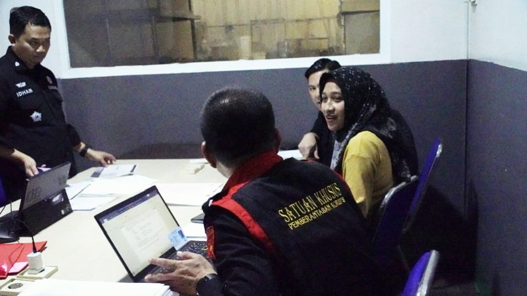 Kejati Sulsel Geledah Kantor PT C di Bogor Terkait Dugaan Korupsi Pengadaan Bibit Nanas Rp60 Miliar