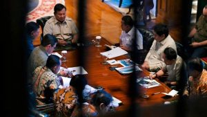 Presiden Prabowo Kumpulkan Menteri di Hambalang Bahas Penanganan Bencana dan Libur Akhir Tahun