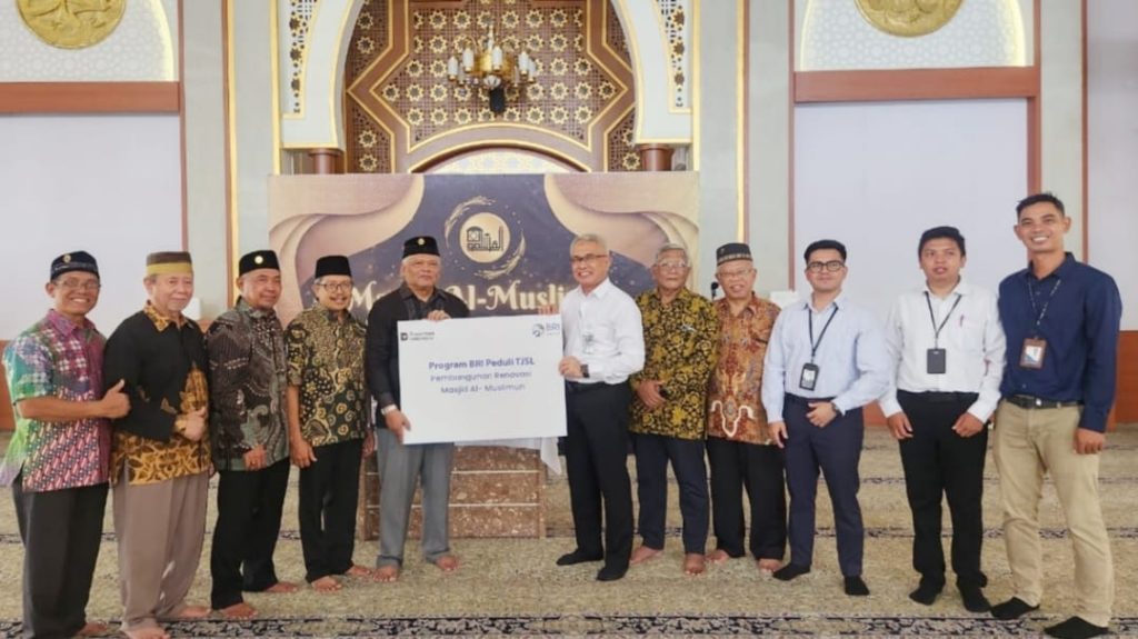 Lewat Program TJSL, BRI Bogor Pajajaran Revitalisasi Masjid Al-Muslimun Senilai Rp240 Juta