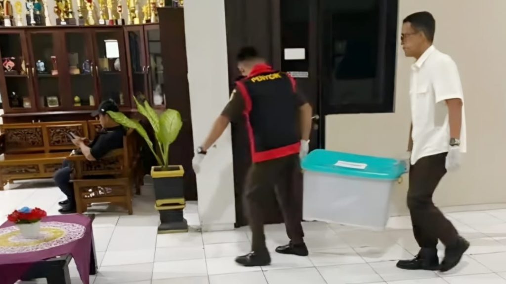 Kejari Sampang Geledah RSUD dr Mohammad Zyn, Usut Dugaan Korupsi Penggelapan PPh Rp3,3 Miliar