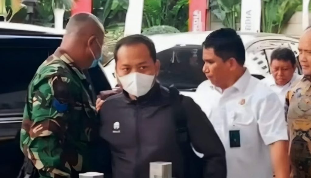Sempat Kabur Saat OTT, Kejagung Serahkan Kasi Datun Kejari HSU ke KPK