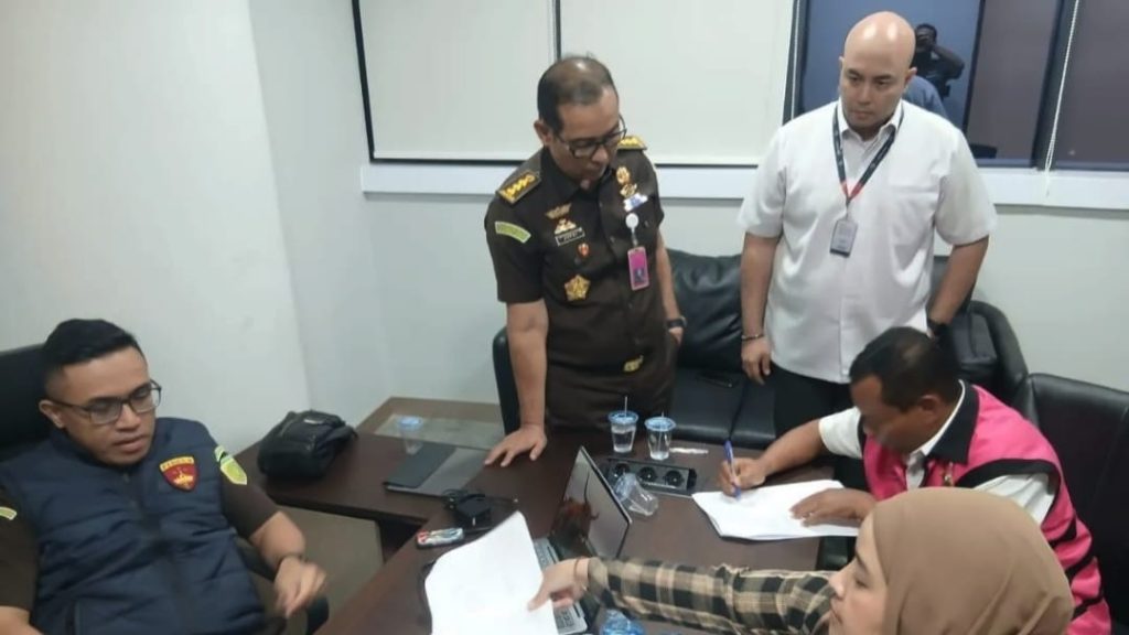 Mantan Kajari Enrekang Ditahan Kejagung, Terkait Dugaan Korupsi Dana BAZNAS Rp840 Juta