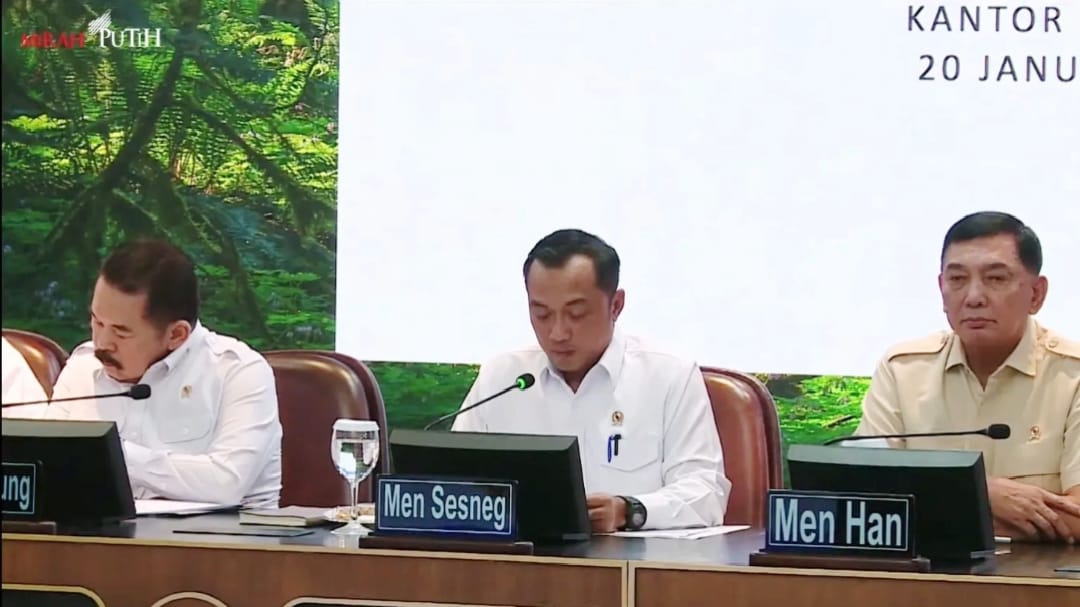 Presiden Prabowo Cabut Izin 28 Perusahaan Pelanggar Aturan