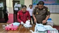 Kejari Pringsewu Geledah Kantor Bapenda Terkait Dugaan Korupsi Jasa Konsultansi PBB