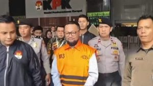 KPK Tahan Eks Stafsus Menag Gus Alex Terkait Dugaan Korupsi Kuota Haji