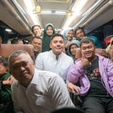 Pastikan Arus Balik Lebaran 2026 Aman dan Lancar, Seskab Teddy Tinjau Terminal Pulo Gebang