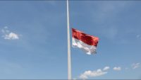 Tetapkan Hari Berkabung Nasional, Pengibaran Bendera Setengah Tiang untuk Penghormatan Wapres ke-6
