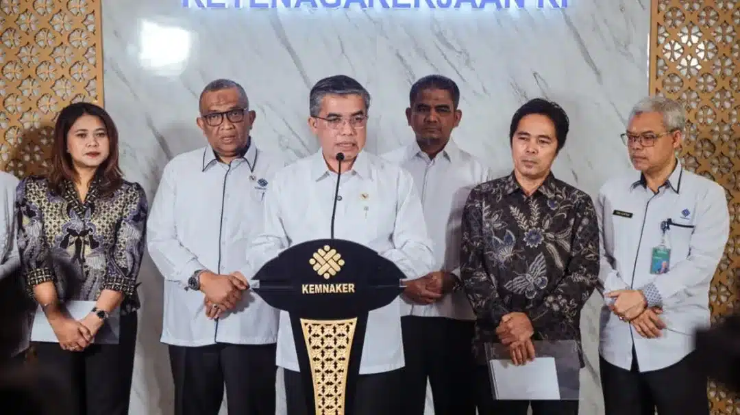 Swasta, BUMN, dan BUMD Diimbau Terapkan WFH Sehari dalam Sepekan