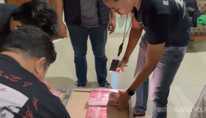 Polda Metro Jaya Bongkar Peredaran Uang Palsu Rp620 Juta di Bogor, Satu Tersangka Ditangkap