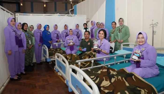 Wanita TNI dan Dharma Pertiwi Gelar Donor Darah Serentak, Raih Rekor MURI